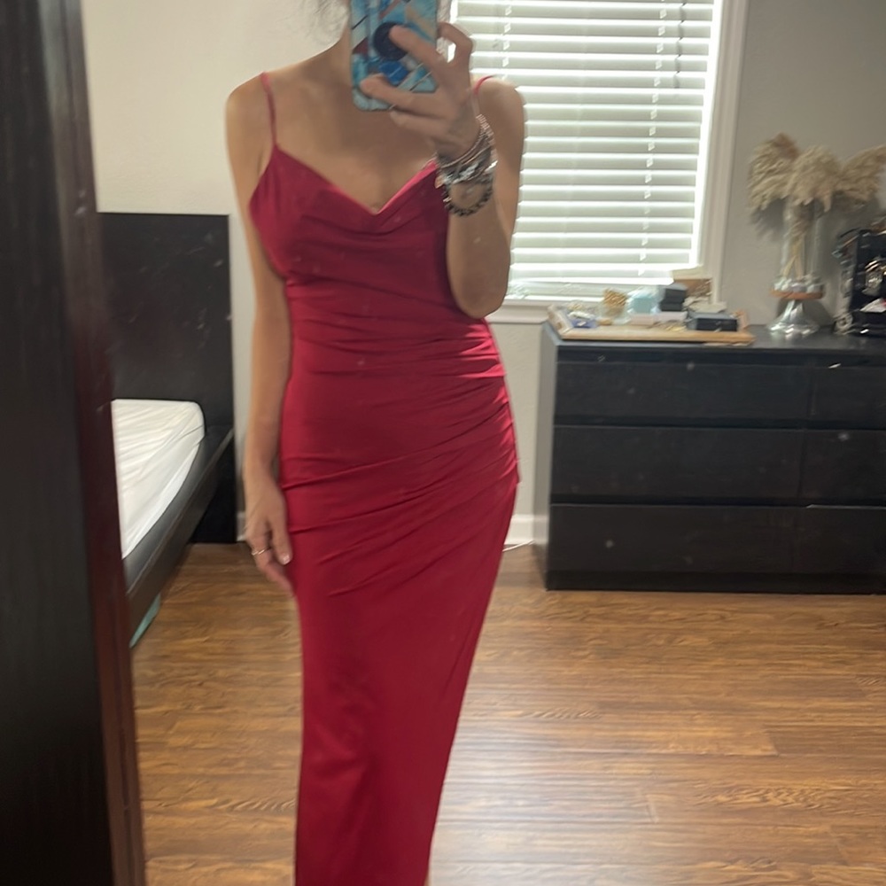 NEW WITH TAGS RED COWL NECK MAXI - Picture 3 of 7